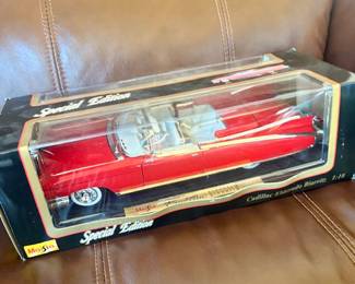 Cast Cadillac  NIB 