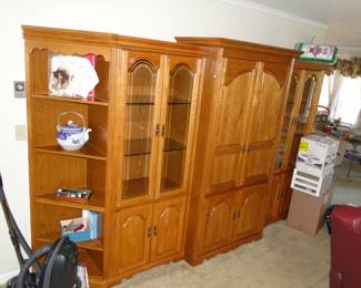 Thomasville wall unit