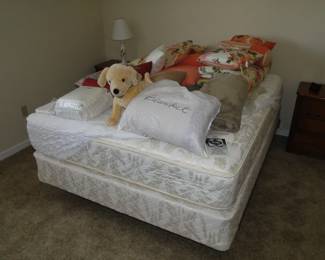 NEW Sealy Queen Mattress, Linens