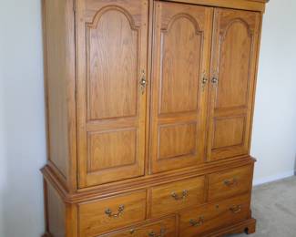 Thomasville Armoire