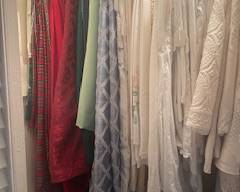 various table linens