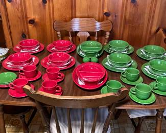 8Fiesta 5 piece place settings  serving dishes