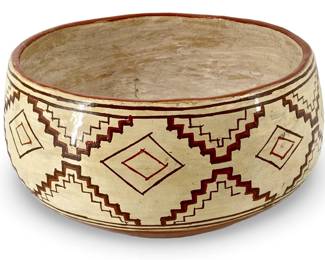 Vintage Peruvian Painted Ceramic Pottery Bowl