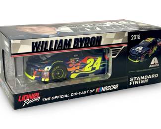 2018 Signed William Byron #24 Axalta NASCAR