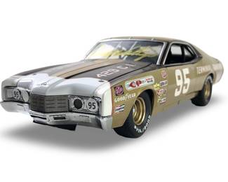 Signed Darrell Waltrip 1:24 1971 Mercury Cyclone