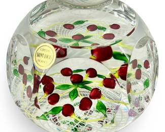 Cristal Saint Louis France Paperweight