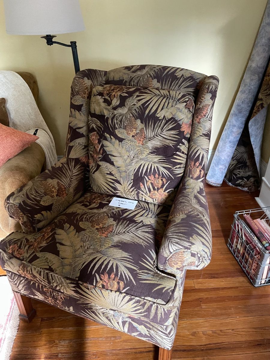 Oh so comfortable & yards of material on a roll matching