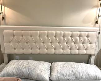 33. Tufted King Bed (no mattress)