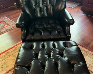 138. Black Leather Tufted Club Chair (31" x 24" x 34") and Ottoman (28" x 20" x 15")