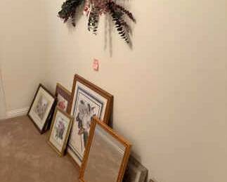 023 Framed Prints And Mirror