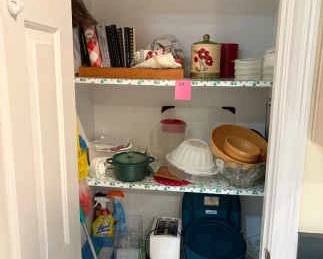 Toaster, Cooking Pot, Cookbooks And Other Kitchen Items