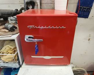 Vintage Frigidaire Red Mini Refrigerator Retro Style Working