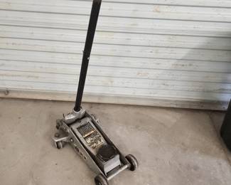 Vintage Heavy Duty Hydraulic Floor Jack – 2 Ton Garage Shop Tool