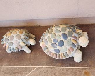 Pair of Stone Mosaic Turtle Garden Statues – Outdoor Patio Yard Decor