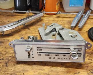 Vintage GM Car A/C Heater Climate Control Panel – Chrome Dash Unit