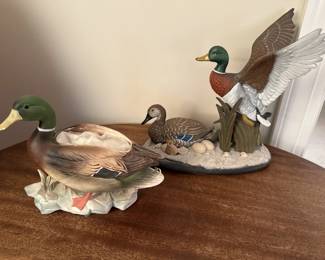 Duck figurines