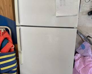 GE garage fridgerator