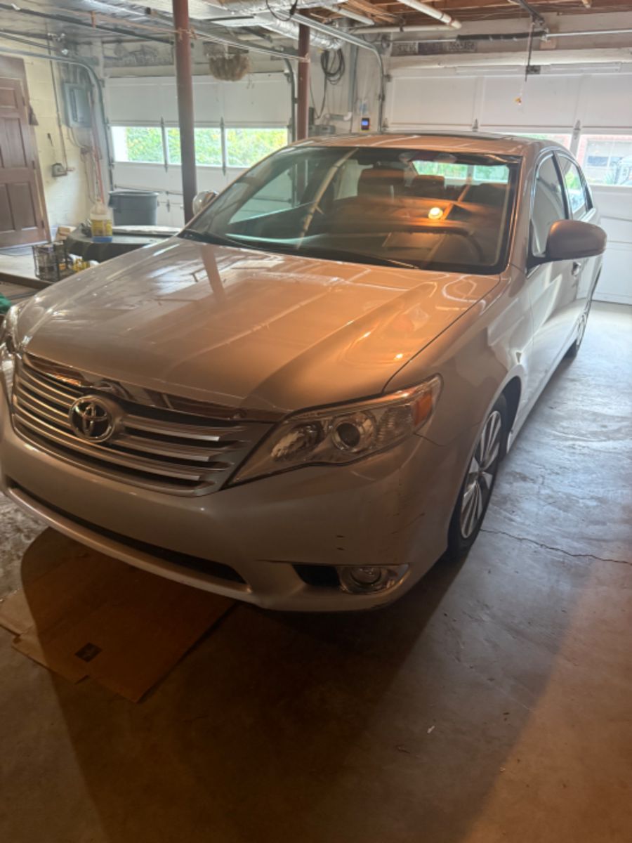 2012 Toyota Avalon - 60,000 miles - highest bidder at 2pm on Saturday, October 4th. Cash in hand. Text 205-567-5211 for questions/interest.