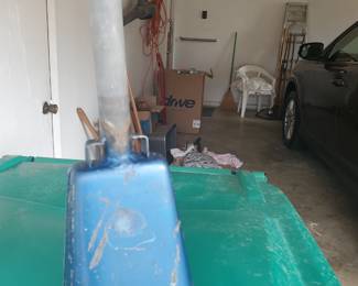 Cow bell noise maker