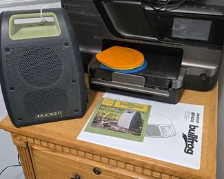 Bullfrog Kicker BF400.  WORKS GREAT!!! WHAT?!?!?! YELLING?? I'M NOT YELLING!!!!