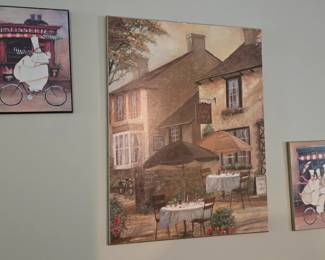 Kitchen/dining wall art. 