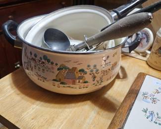 Homestead cookware