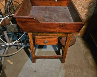 Wash basin