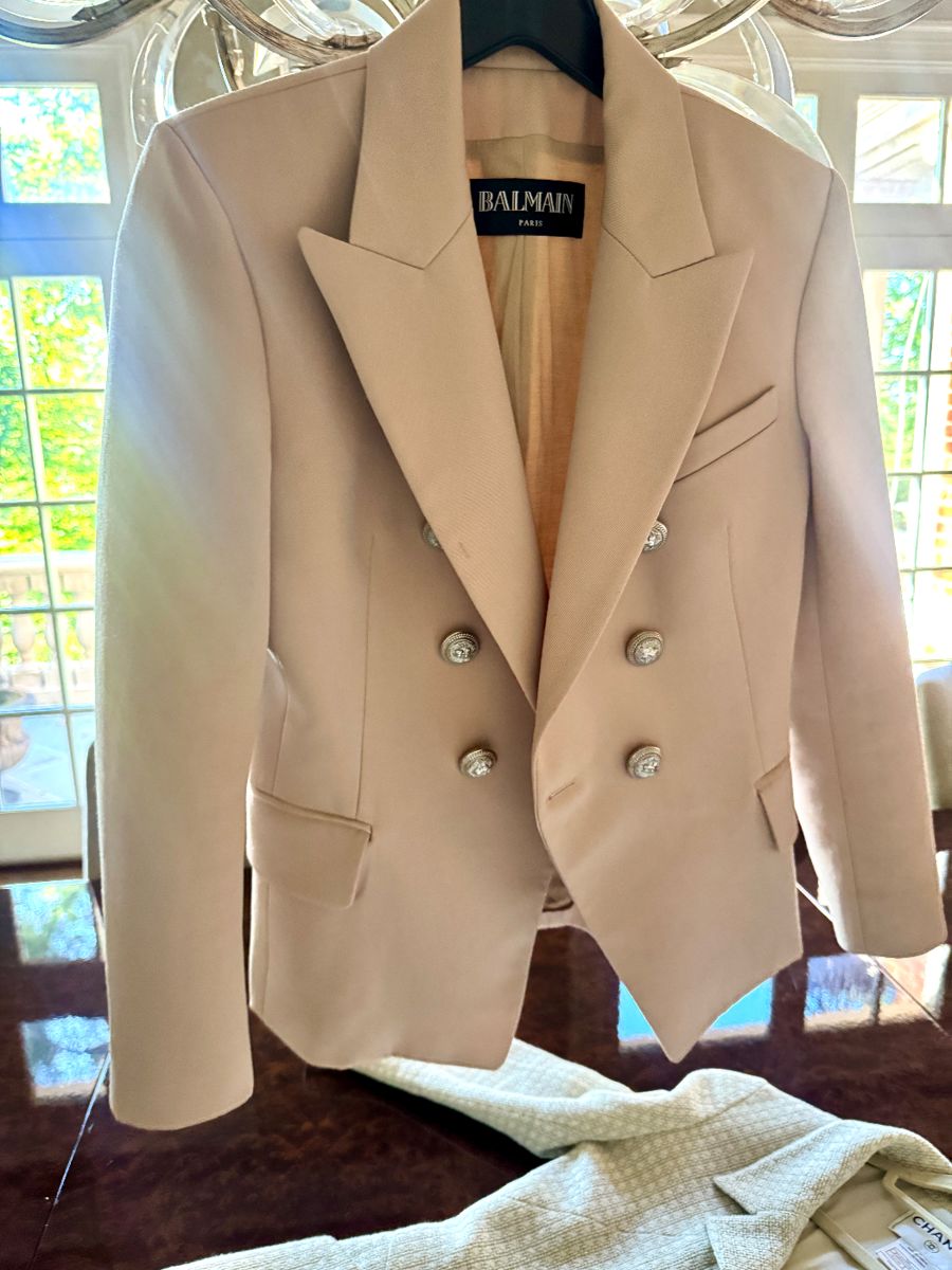  Balmain Double Breasted Blazer with Peaked Lepels