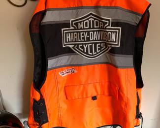 #98 Harley Davidson High Visibility Vest Size Small - Large - Mens $30.00