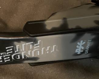#170 Thunder Flite Graphite Compound Bow w/arrows in Hard Shell Case $100.00