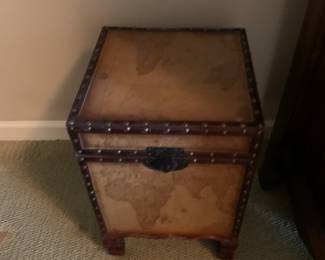 #154 Trunk w/Globe Print on Sides and Top - 13x13x19 $25.00