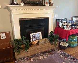 rug, clock, decor, baskets