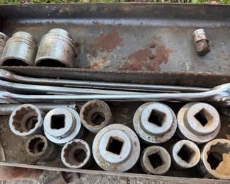 Snap-on sockets.