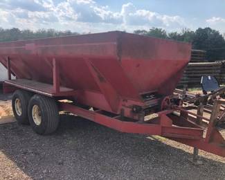 CHANDLER LITTER SPREADER