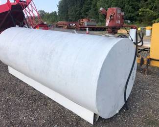 1000 GALLON GASOLINE TANK PUMP