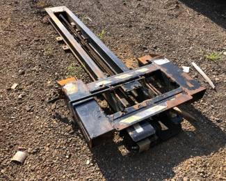 BUILDING MOVING MACHINE FORK CARRIAGE
