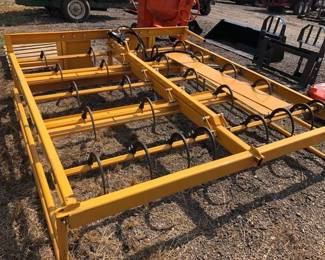 SKID STEER LANDHONOR BALE GRAPPLE