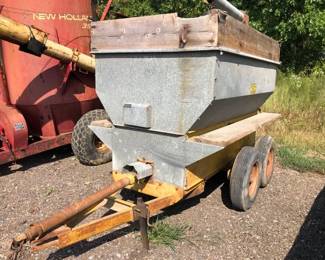 KNOEDLER FEED CART W AUGER