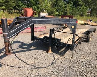 18 GOOSENECK TRAILER