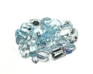 13.8 Carat Blue Topaz Gemstones