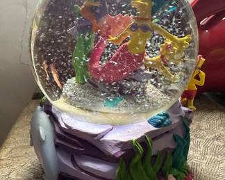 Mermaid Limited Snowglobe