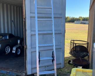 16 ft Extension Ladder