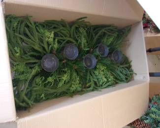 FRONTGATE Christmas Decorations