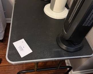 PET TABLE