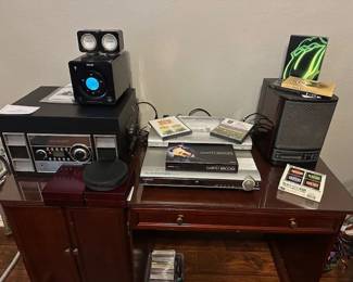 DESK