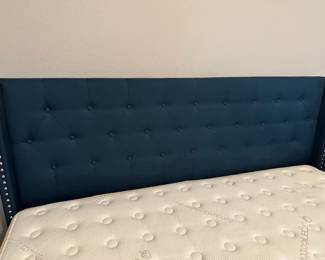 HEADBOARD