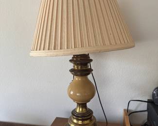 ES lamp