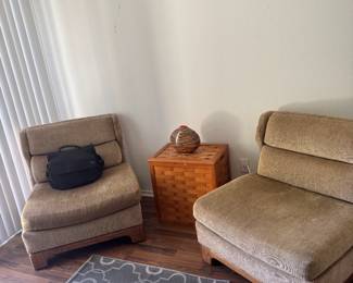 ES bedrm chairs