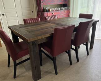 Dining table w/6 chairs
