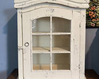Small table top cabinet
